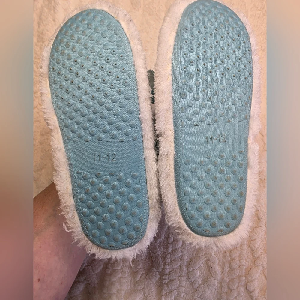 Disney Frozen 2 Sequin Slipper Boots Girls Size 11-12 Elsa Anna